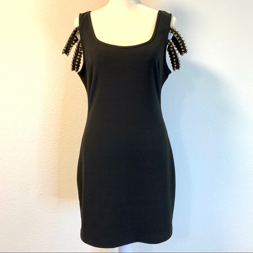 Forever 21 Black Dress with Studs size Large